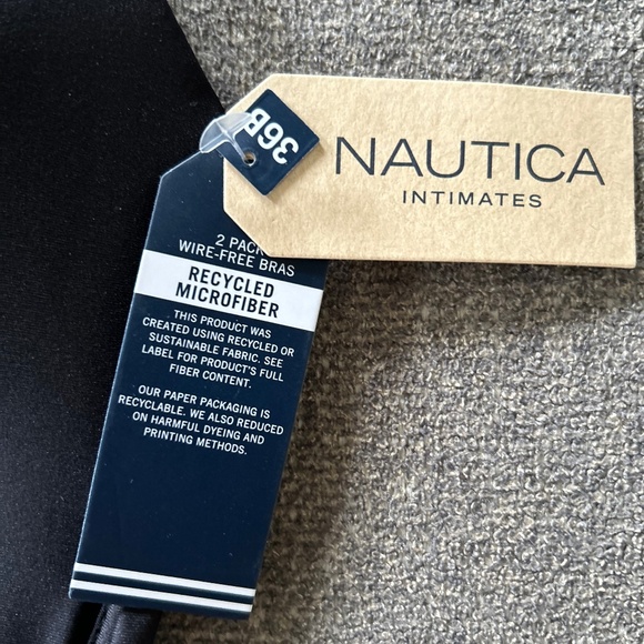 🍁NWT!! Wire-Free Recycled Microfiber No Show Bra - Picture 4 of 7